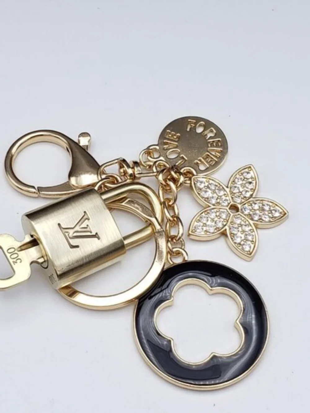 Authentic Louis Vuitton Gold Lock & Key 🔑 Bag Charm w/ Unbranded Flower Charm